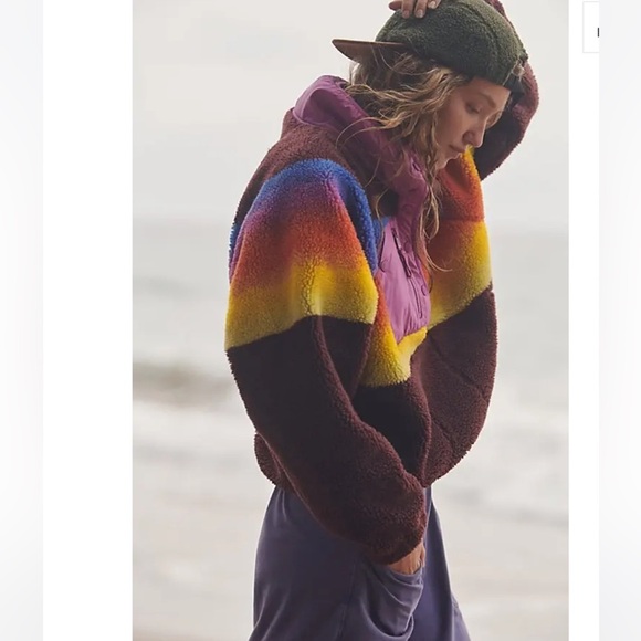 Free People Jackets & Blazers - Free People Hit the Slopes Printed Pullover Size XSmall NWT.